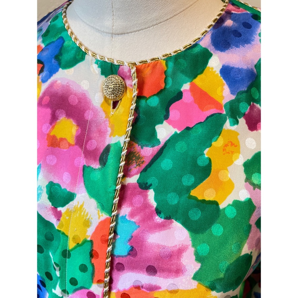 Beautiful Vintage 100% Silk Blouse “Exit Shops” View 4
